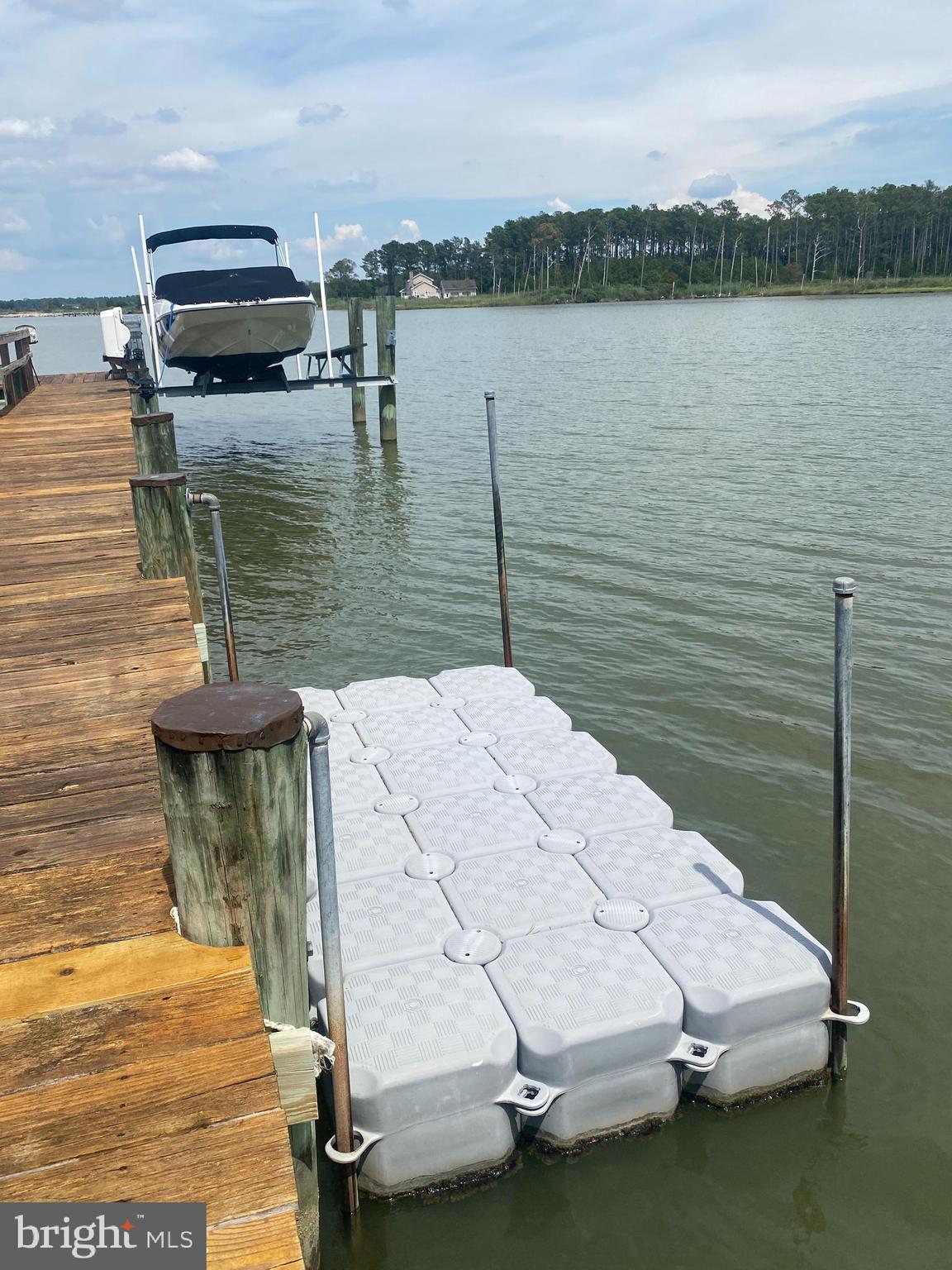 612 Hills Point Rd