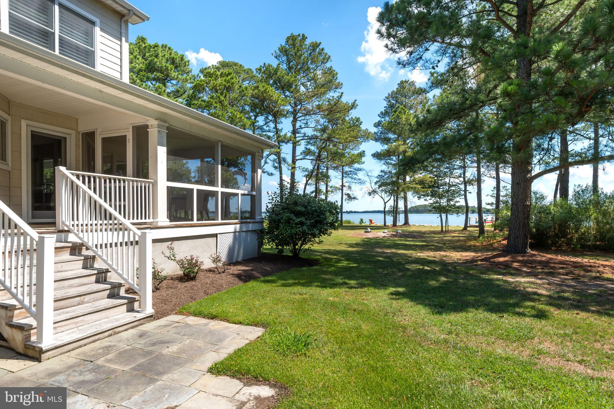 612 Hills Point Rd