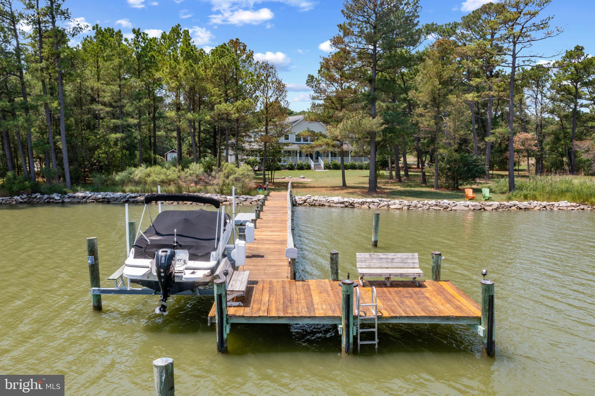 612 Hills Point Rd