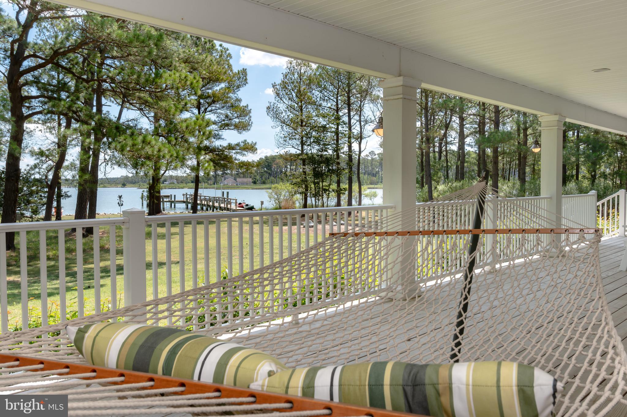 612 Hills Point Rd