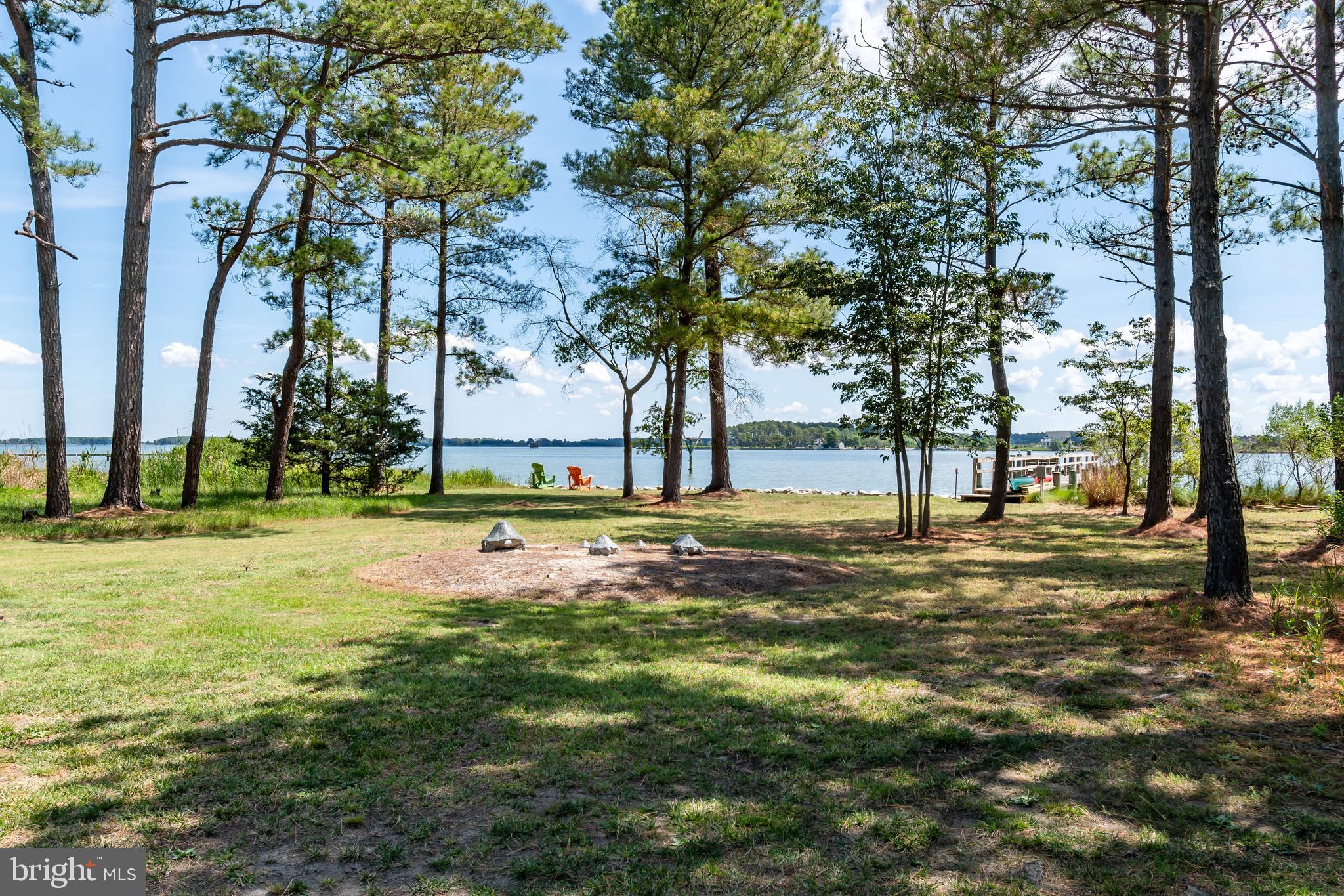 612 Hills Point Rd