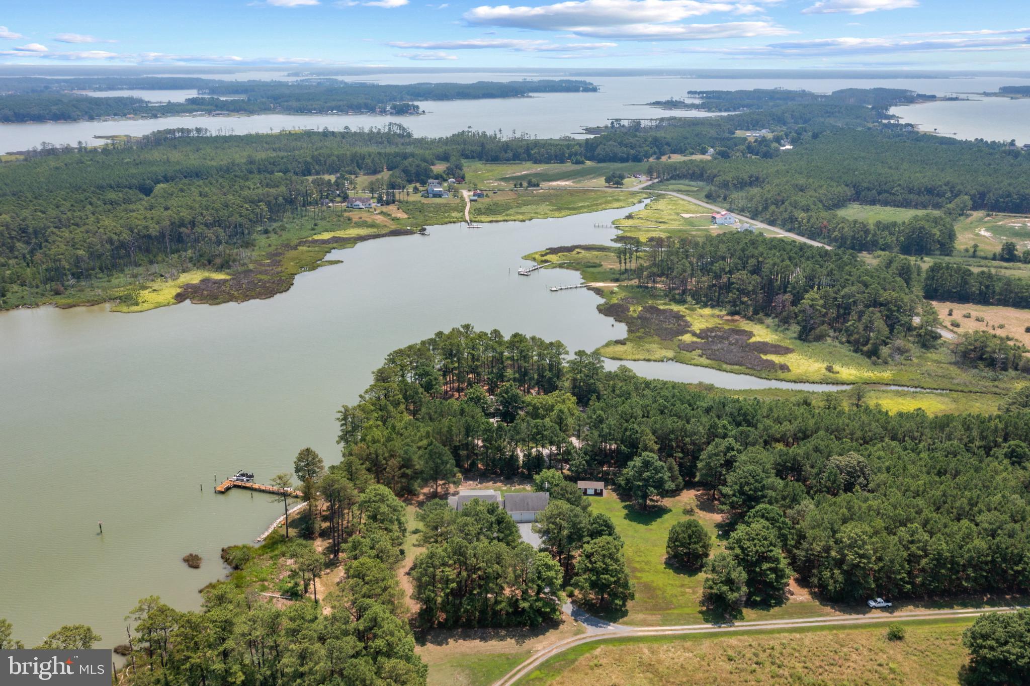 612 Hills Point Rd