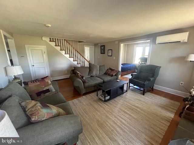 3865 Decoursey Bridge Rd