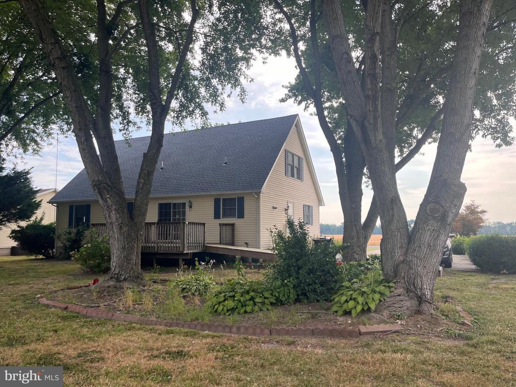 1611 Stone Boundary Rd