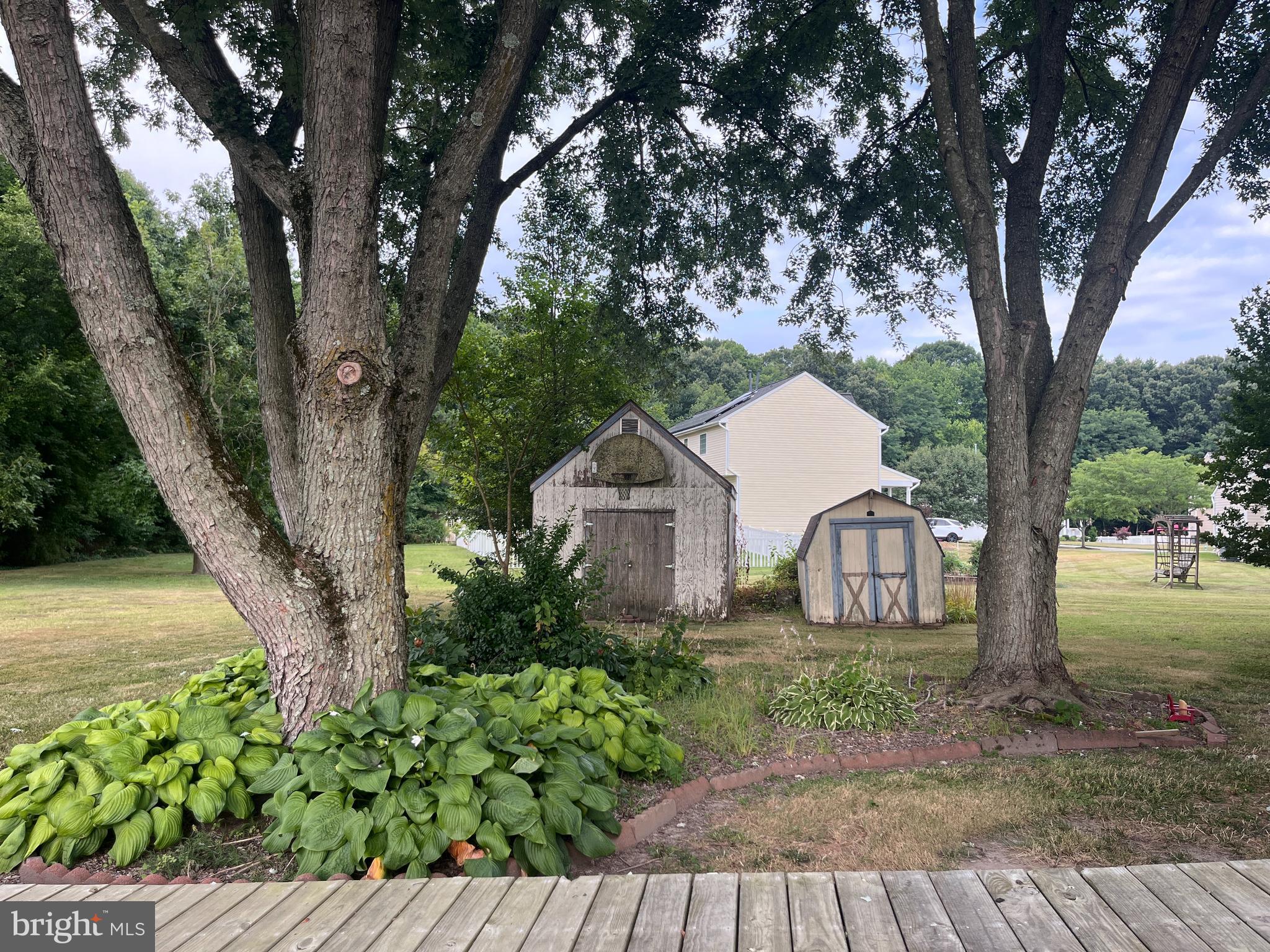 1611 Stone Boundary Rd