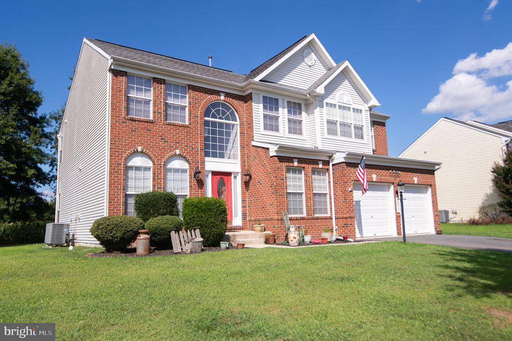 201 Hibiscus Ln