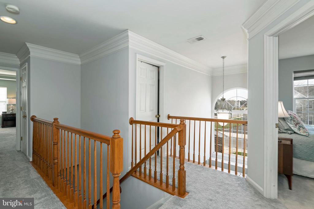 201 Hibiscus Ln