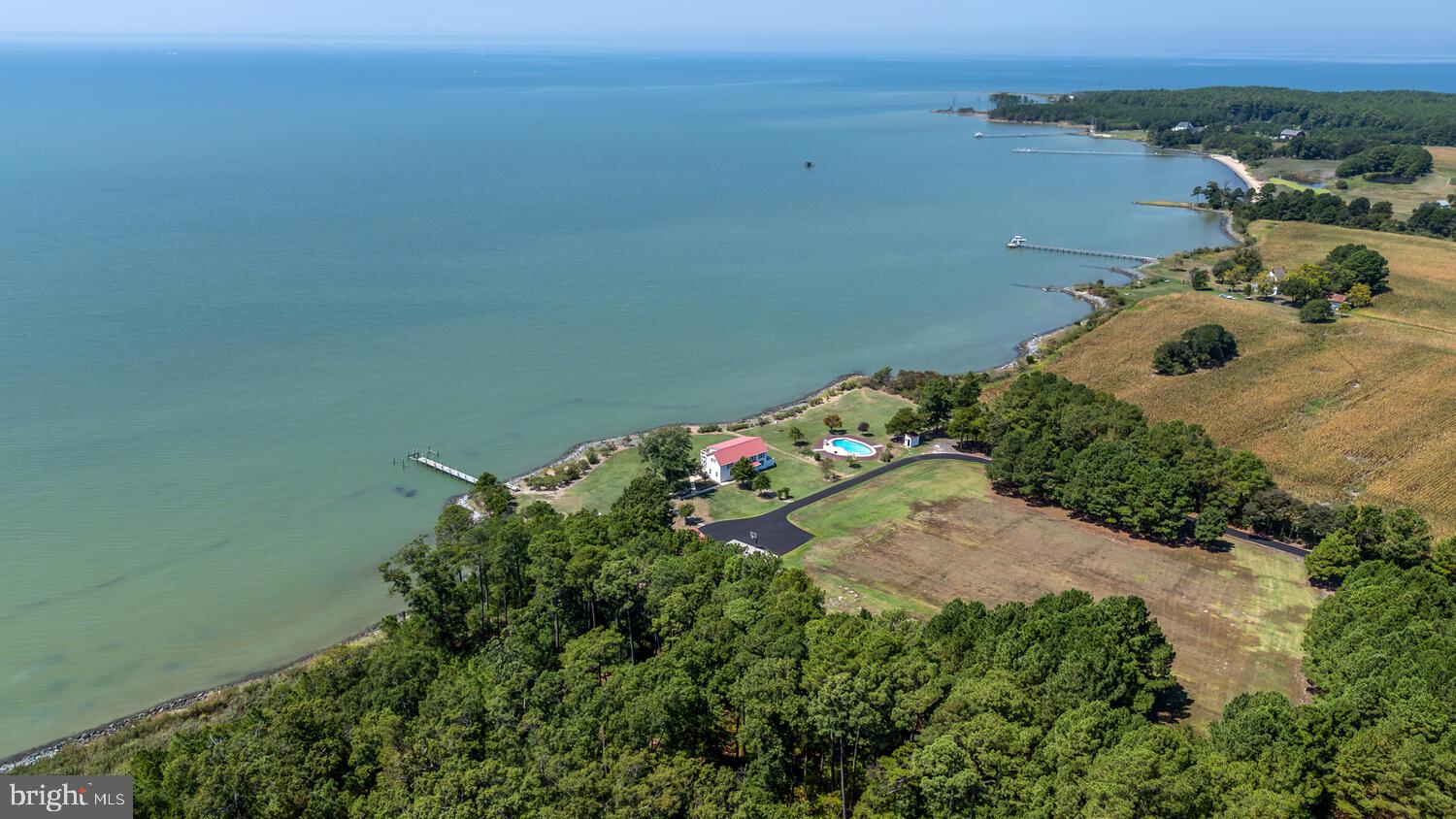 5476 Ragged Point Rd