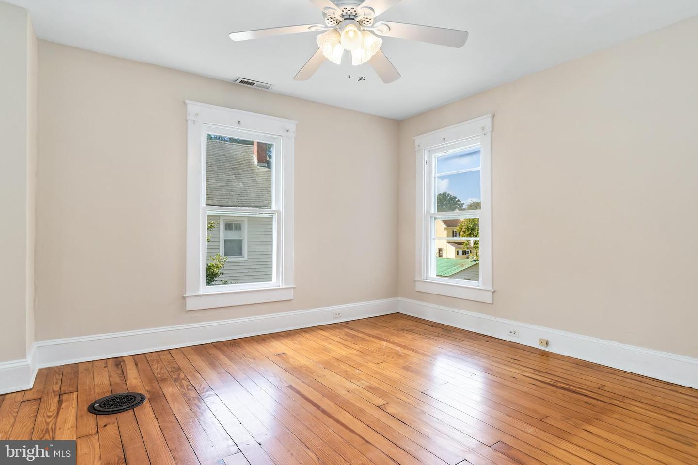 107 W End Ave