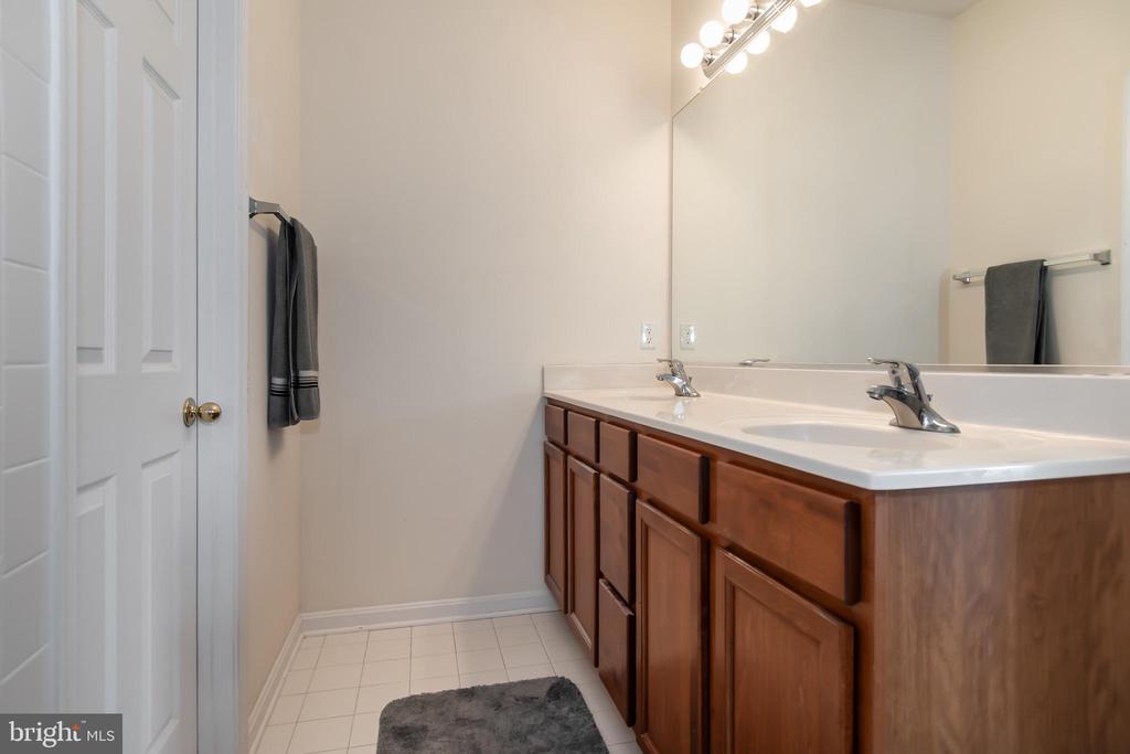 5 Mimosa Ct