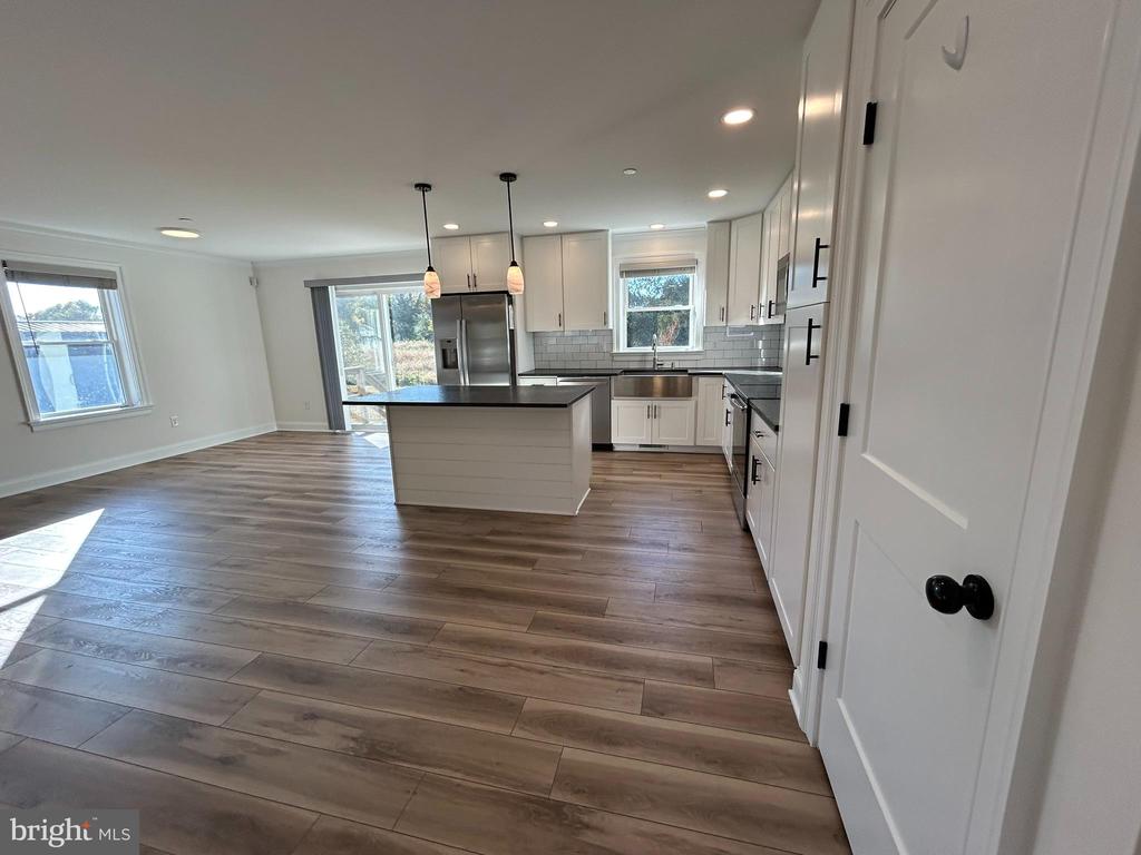 114 Trinity Ct