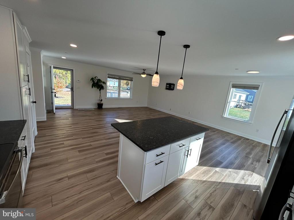 114 Trinity Ct