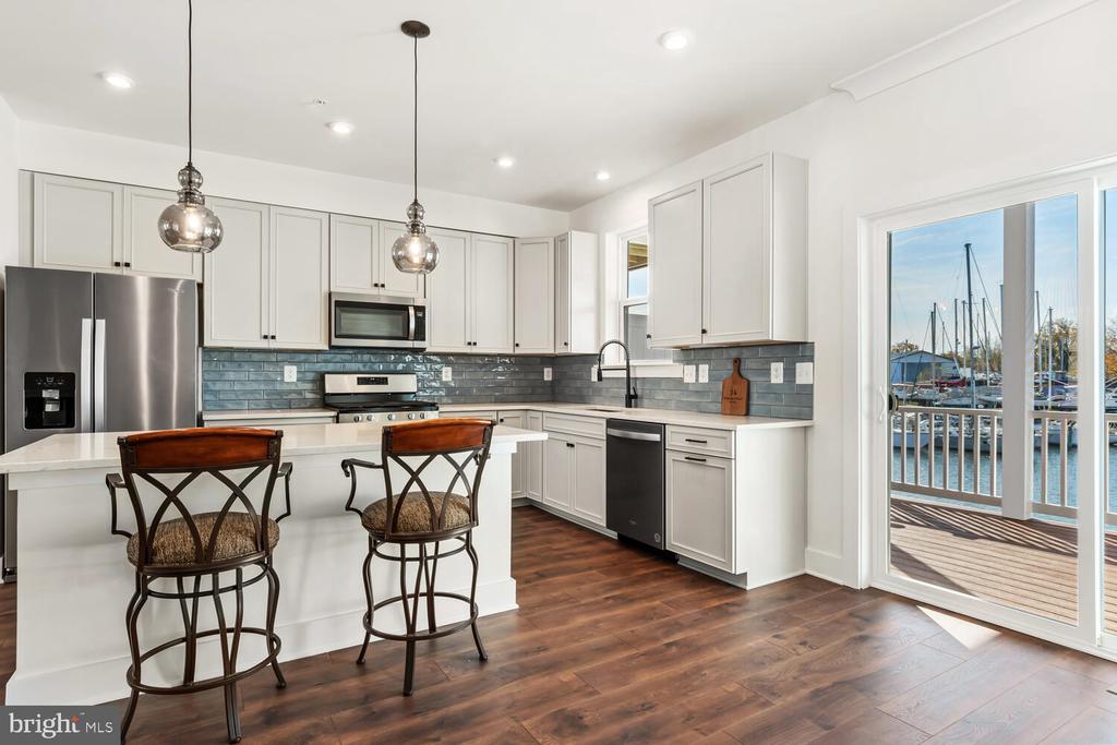 34 Riverside Wharf