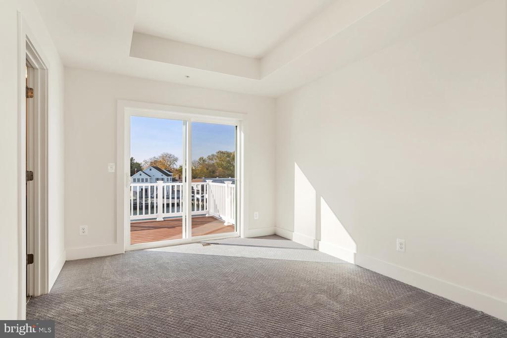 34 Riverside Wharf
