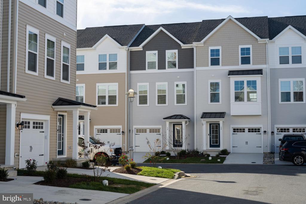 34 Riverside Wharf