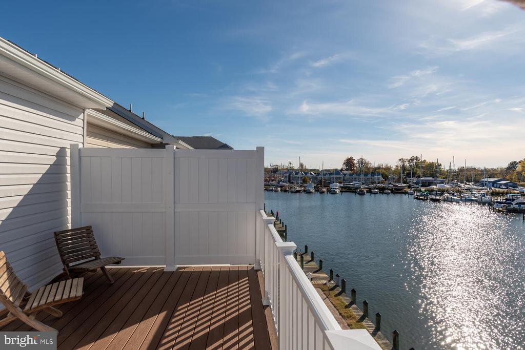34 Riverside Wharf