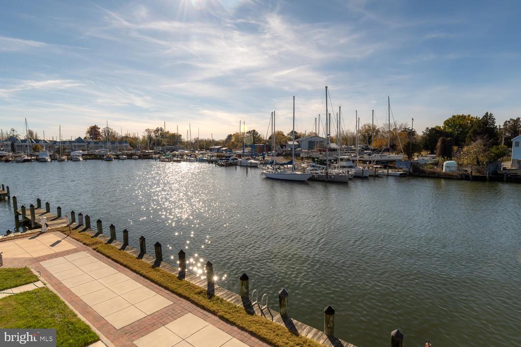 34 Riverside Wharf