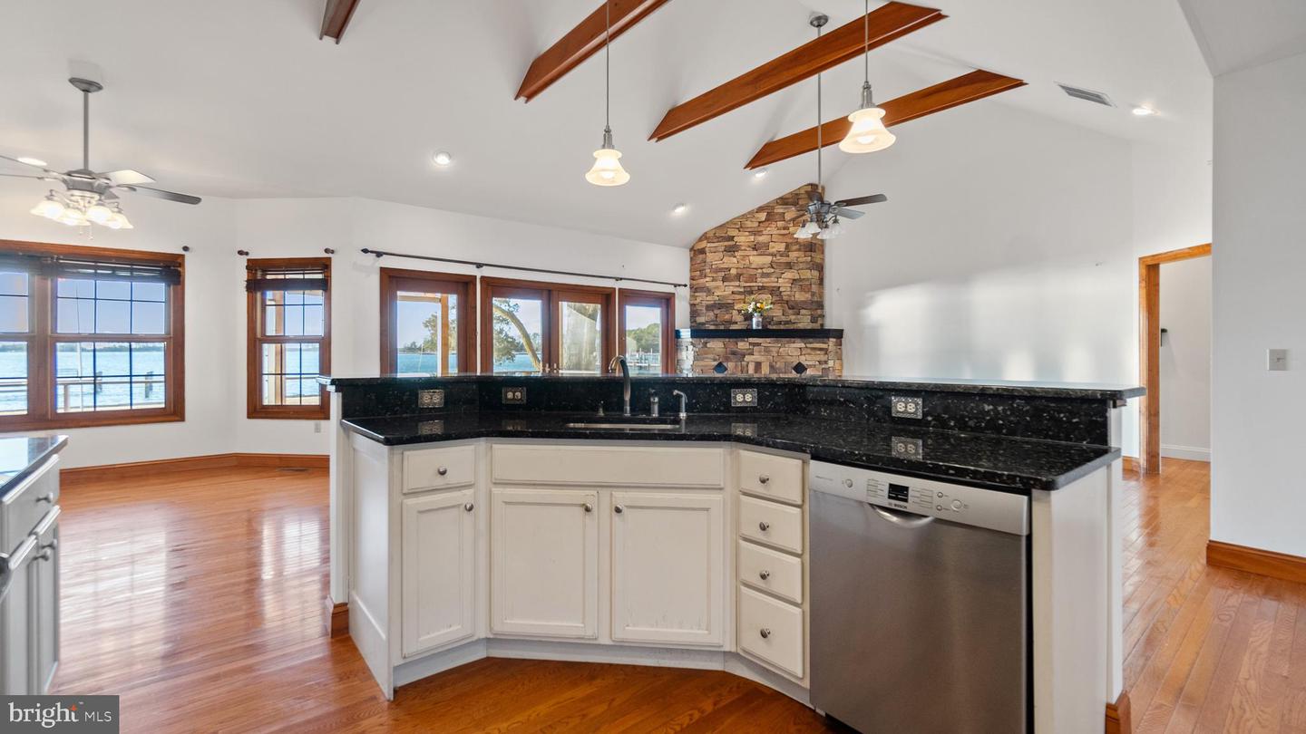 5016 David Greene Rd