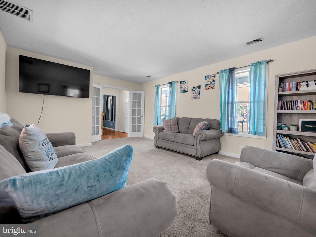 3609 Fox Run Rd