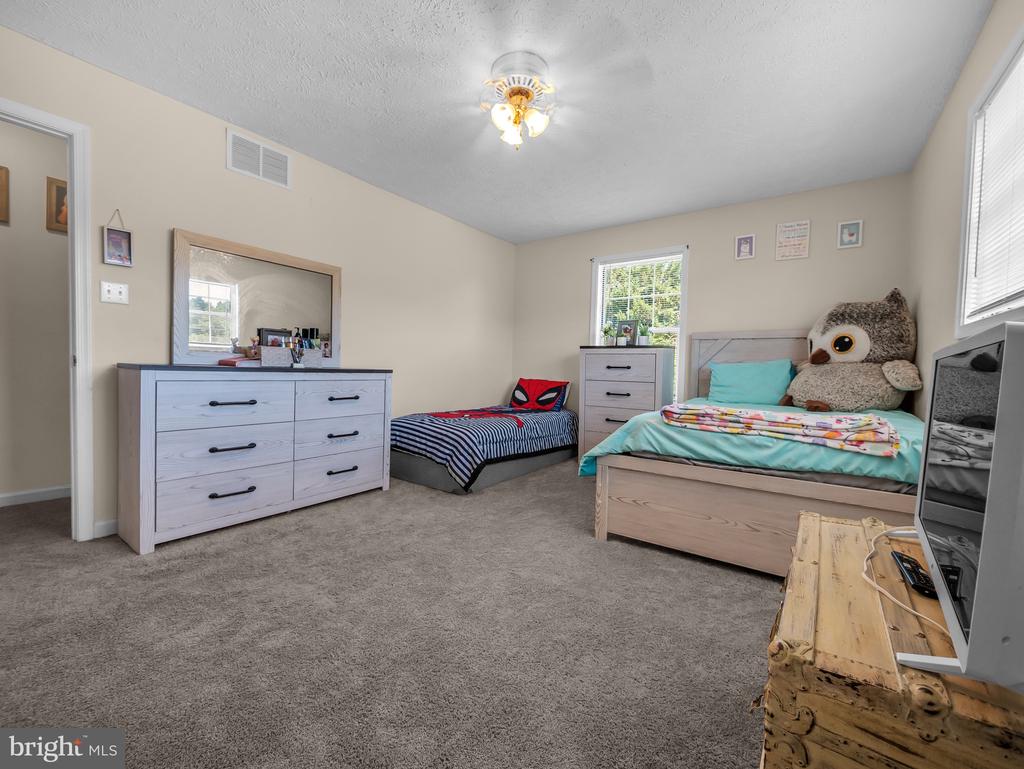 3609 Fox Run Rd