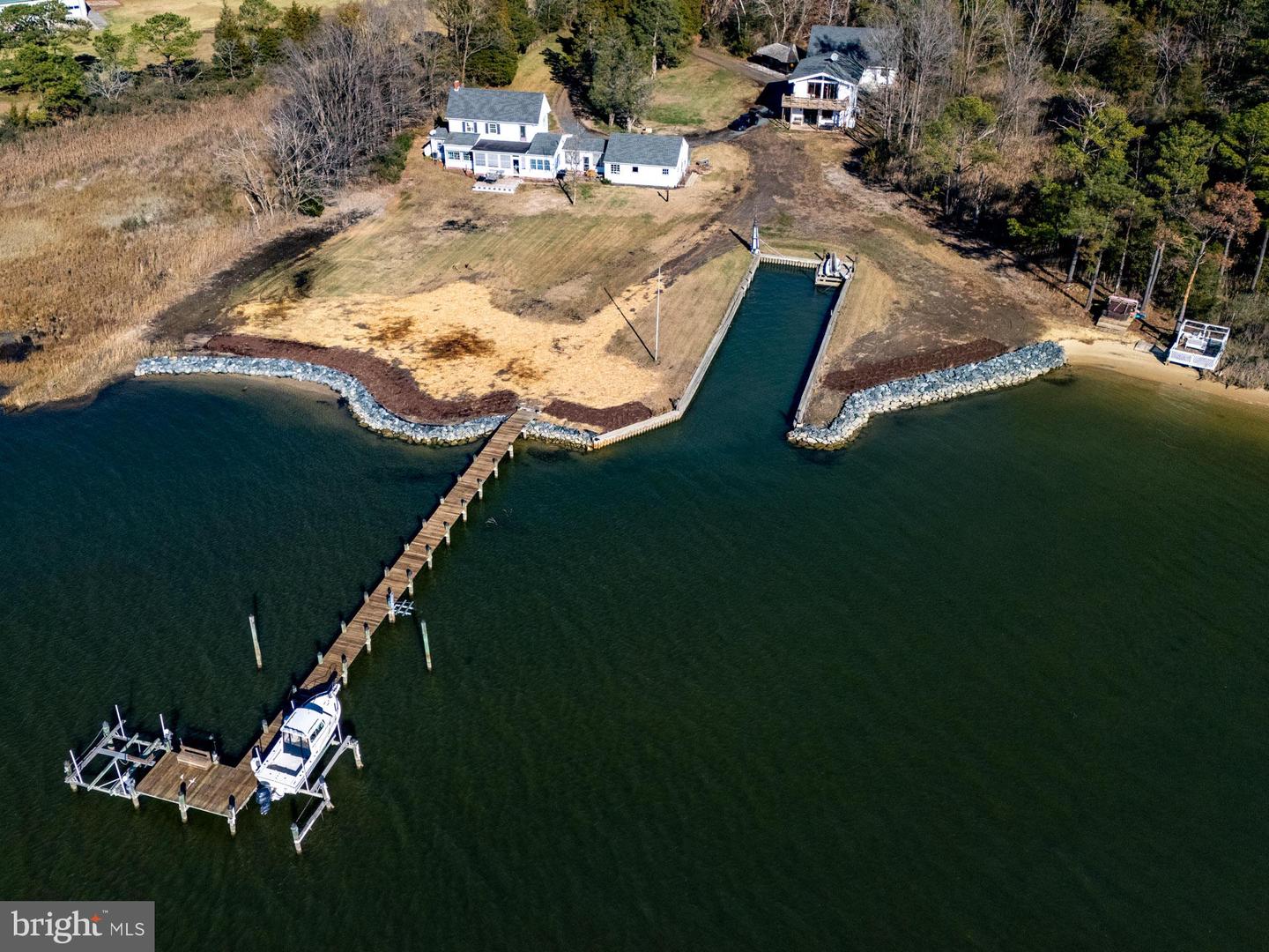 1308 Town Point Rd