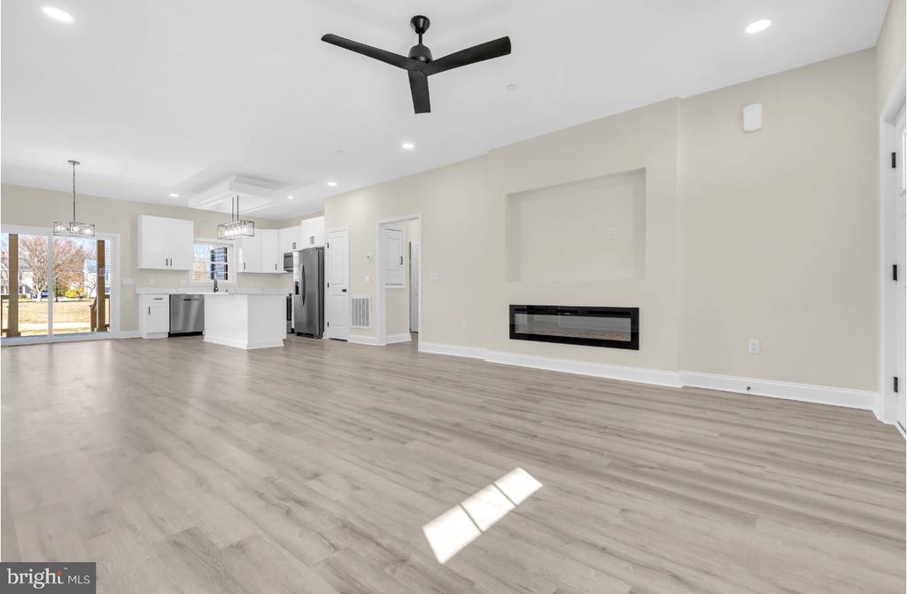 202 Manning Ln