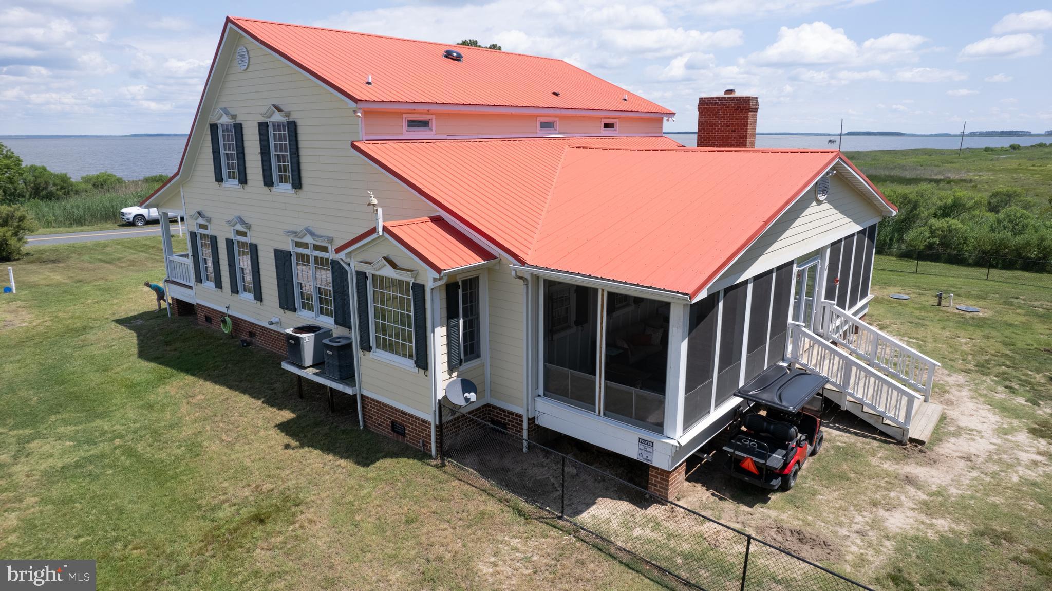 2435 Elliott Island Rd