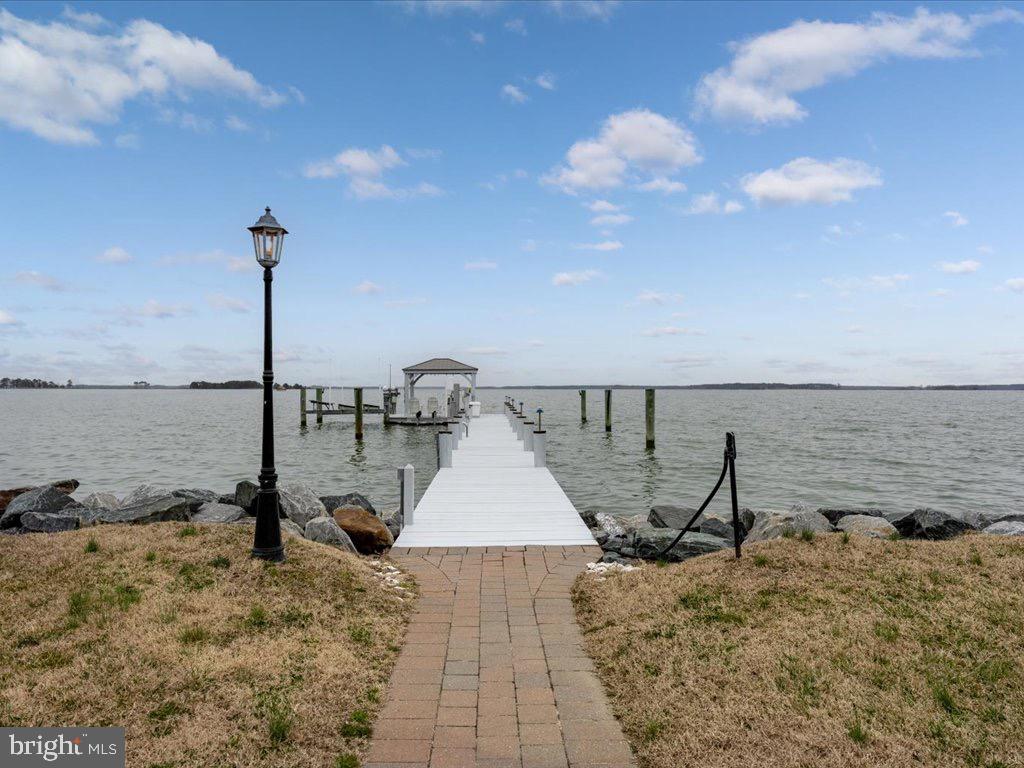 1217 Flowers Rd