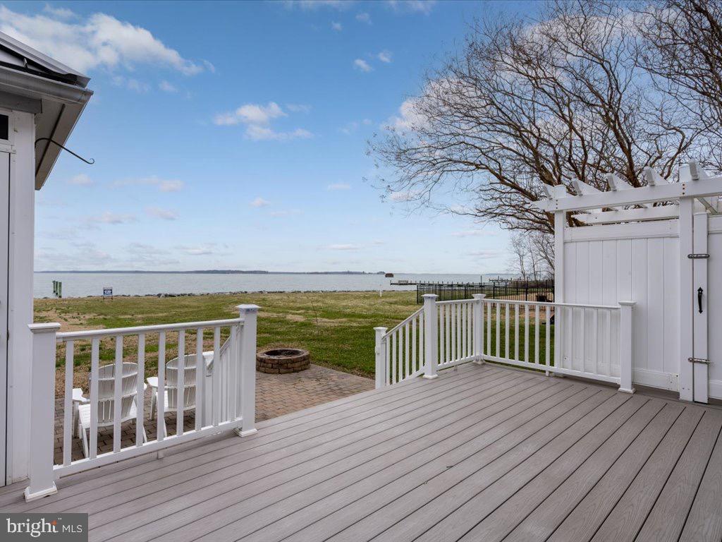 1217 Flowers Rd