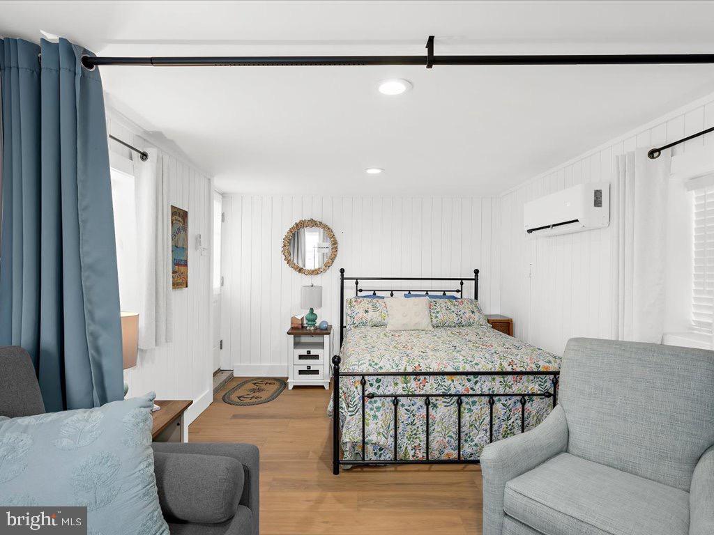 1217 Flowers Rd