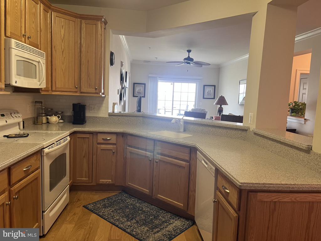 2700 Willow Oak Dr #206d