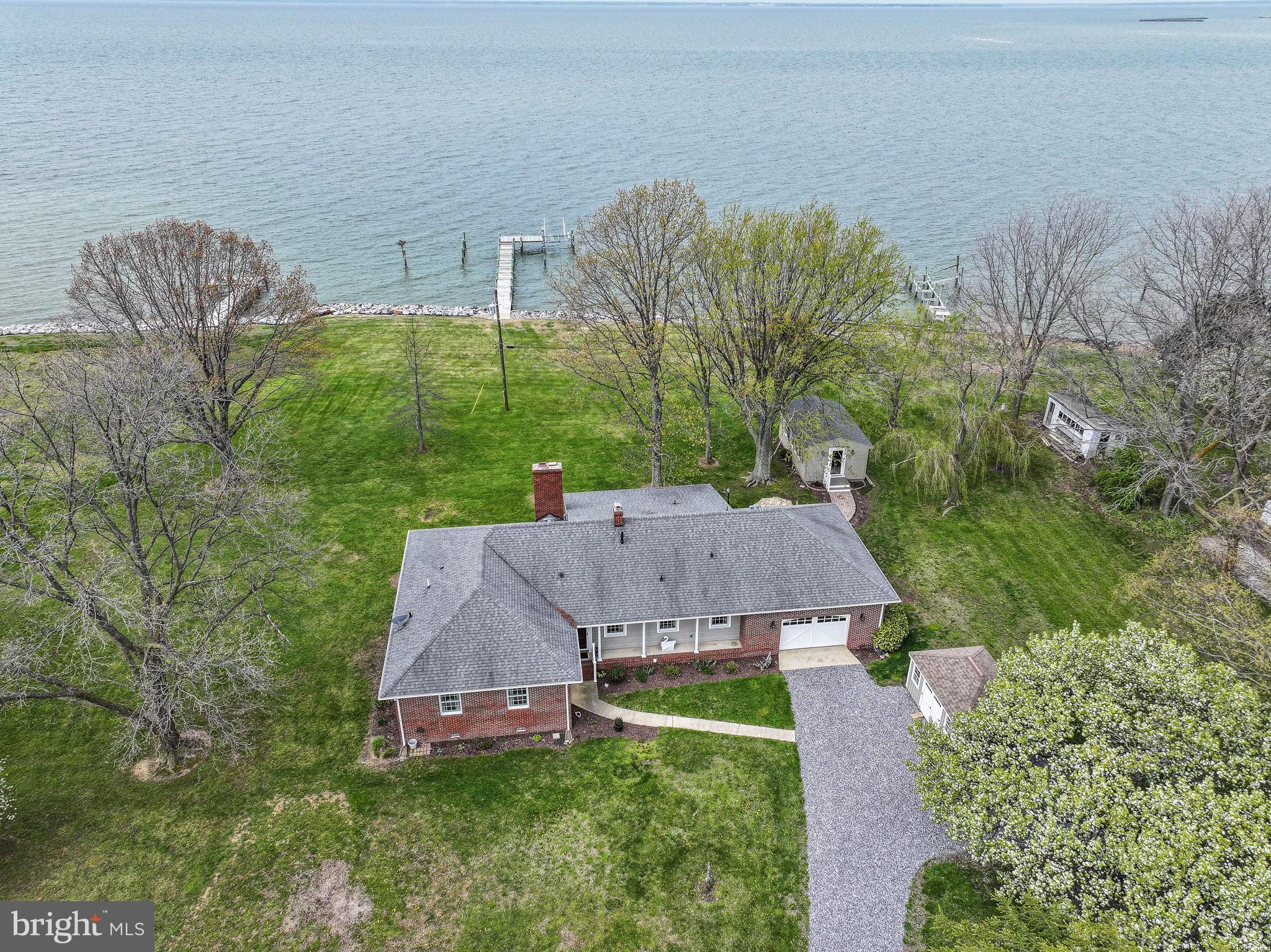 1226 Horse Point Rd