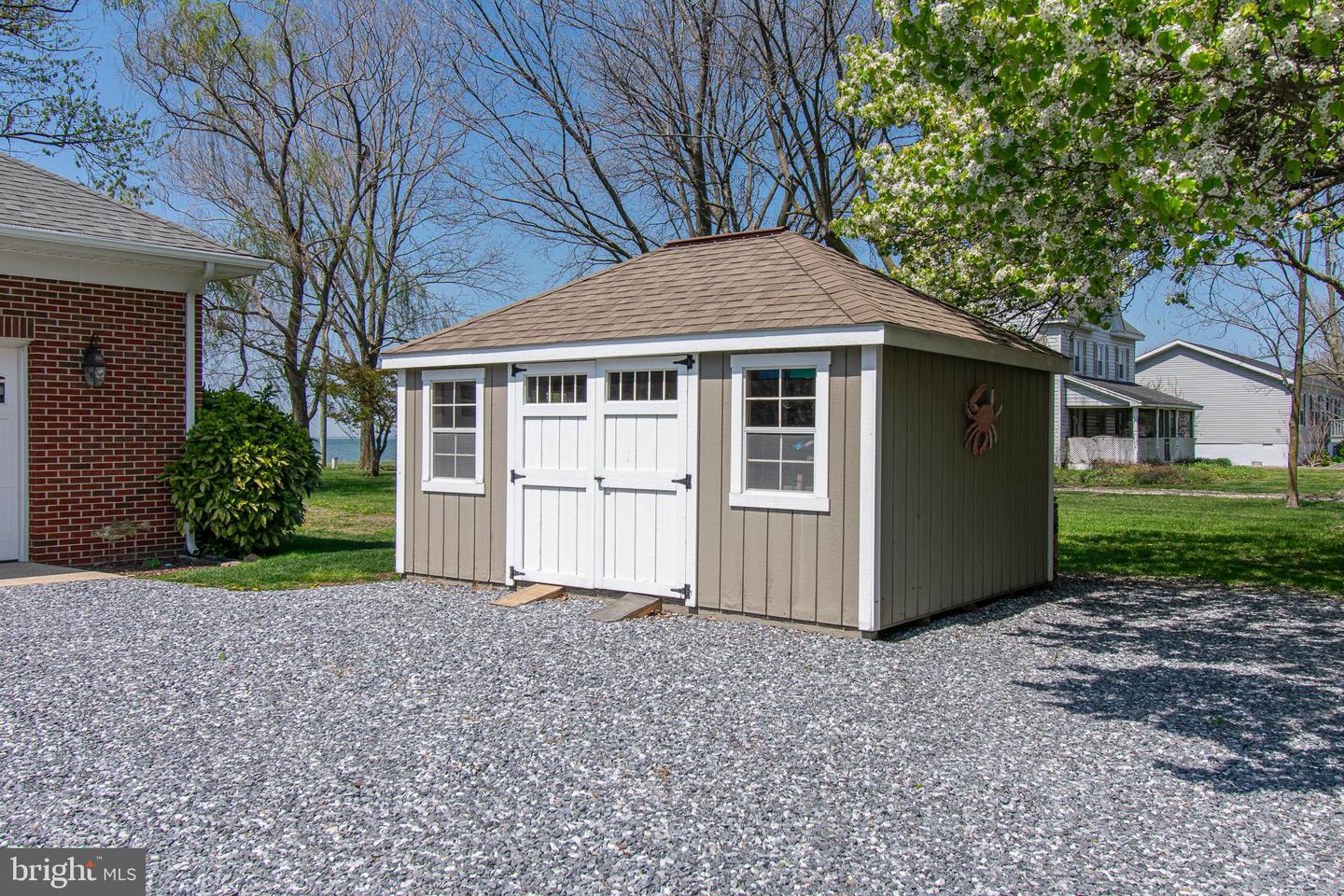 1226 Horse Point Rd