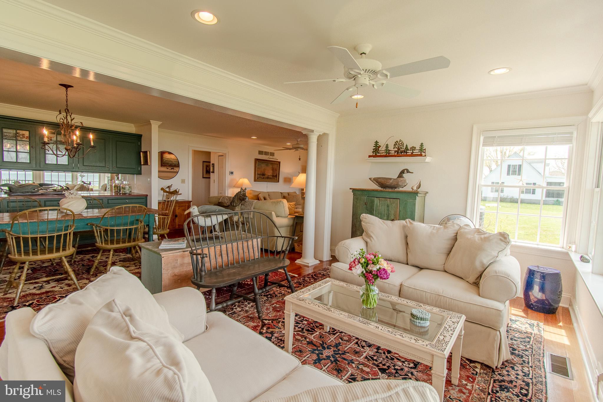 1226 Horse Point Rd