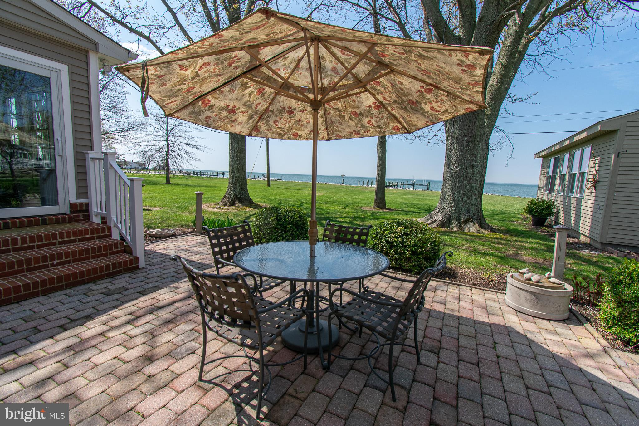 1226 Horse Point Rd