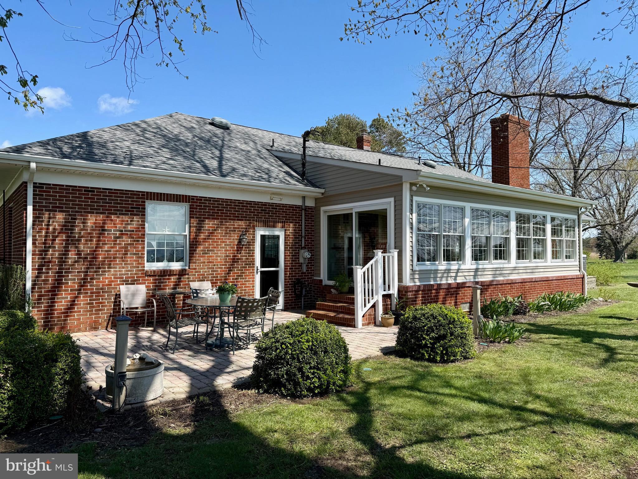 1226 Horse Point Rd