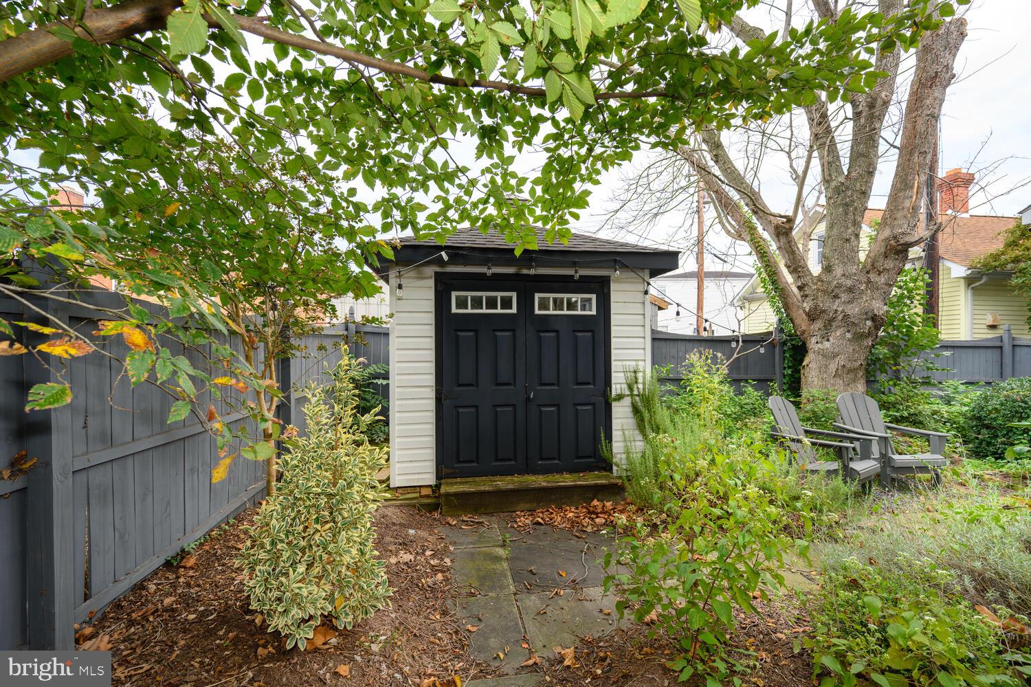 5 Willis St