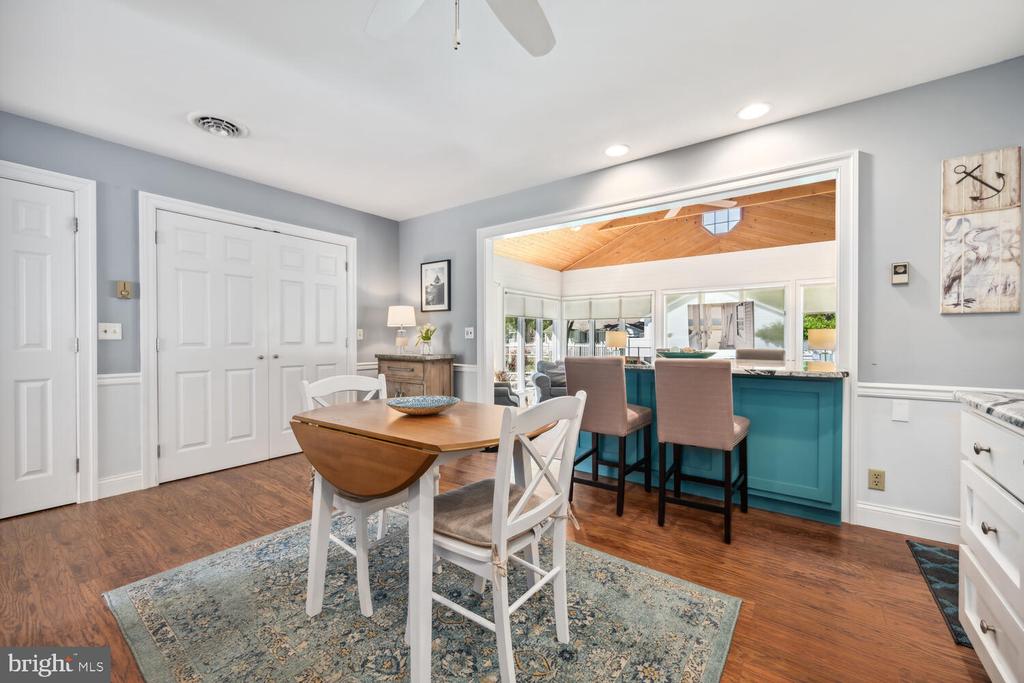 3 Oriole Dr