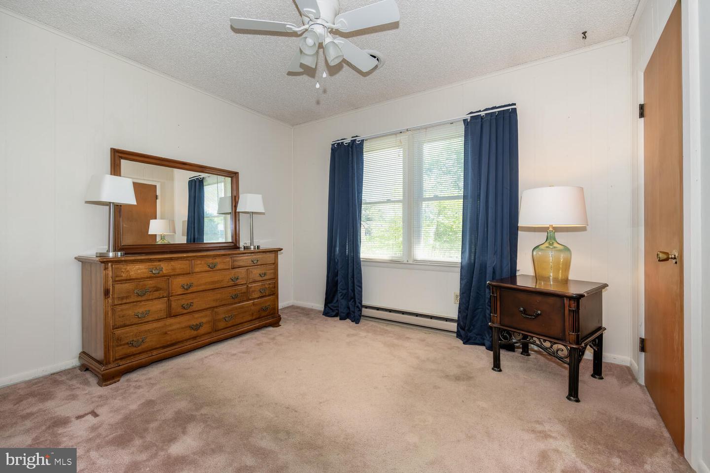 3 Oriole Dr