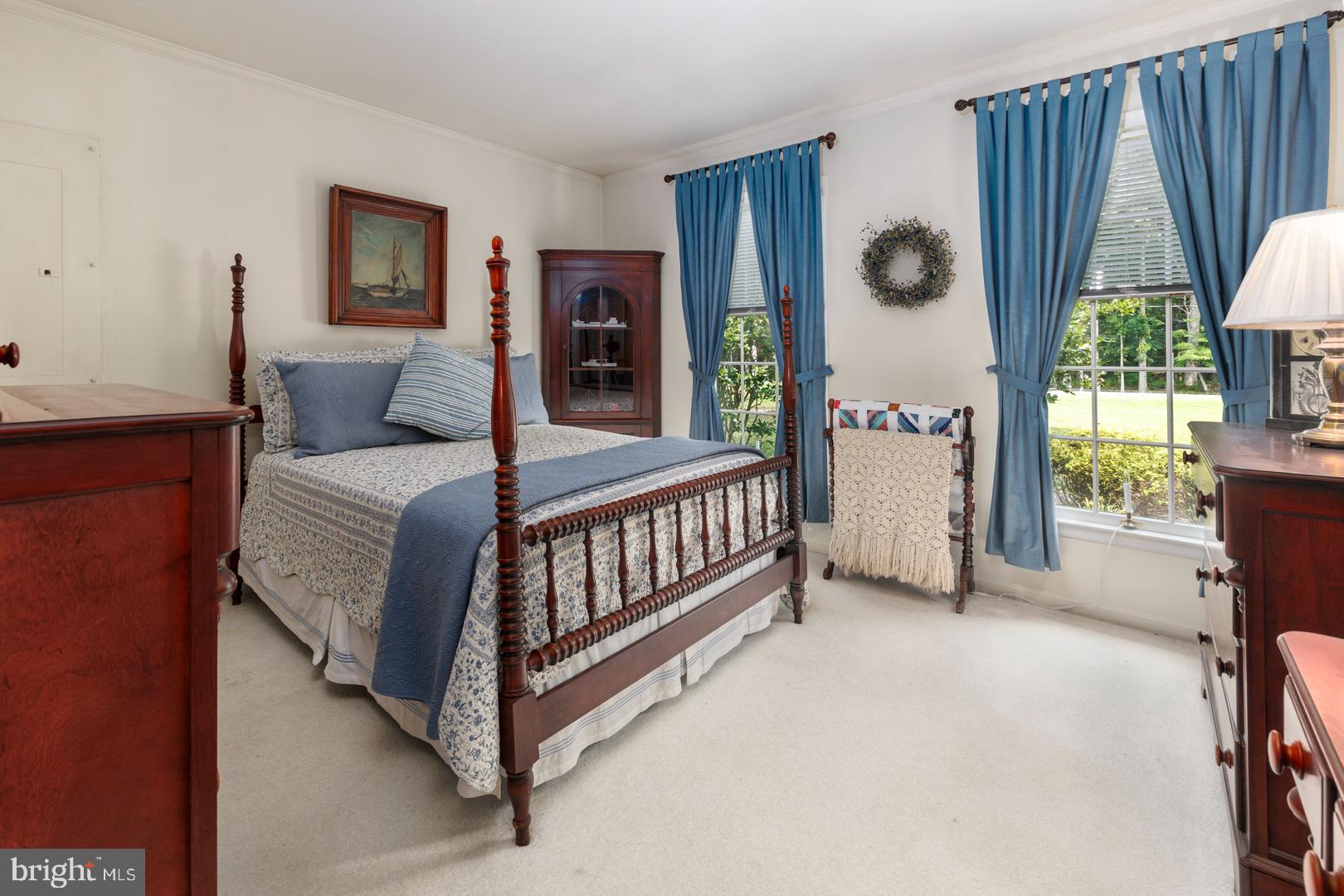 5644 Clifton Woods Dr