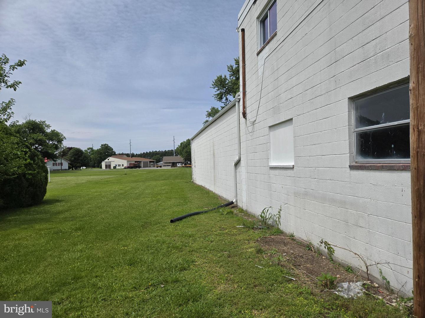 2906 Central Road