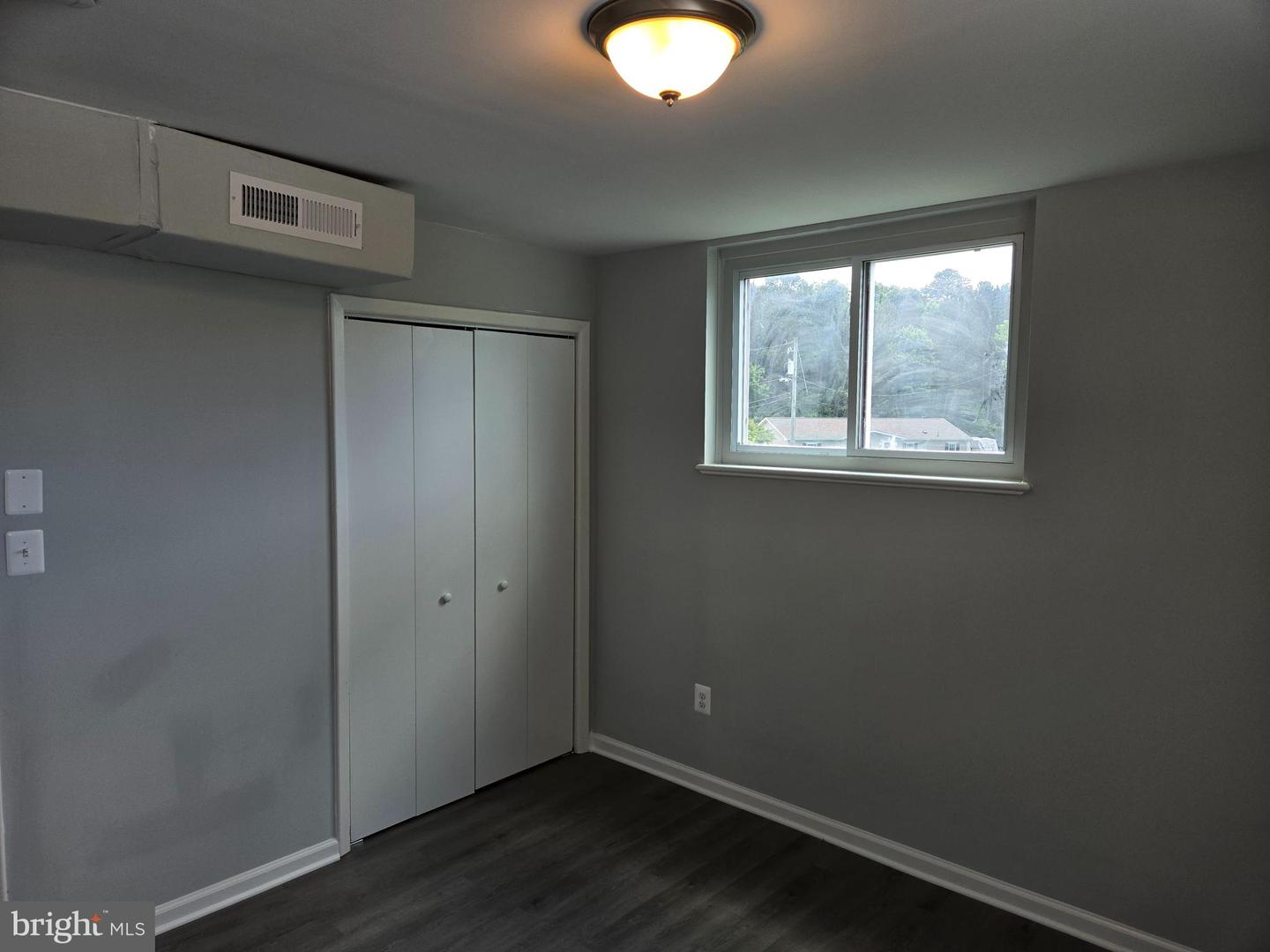 2906 Central Road