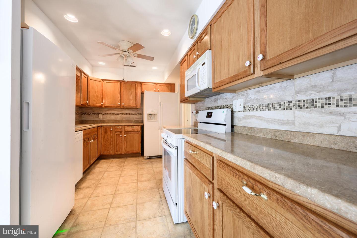 6855 Eldorado Rd