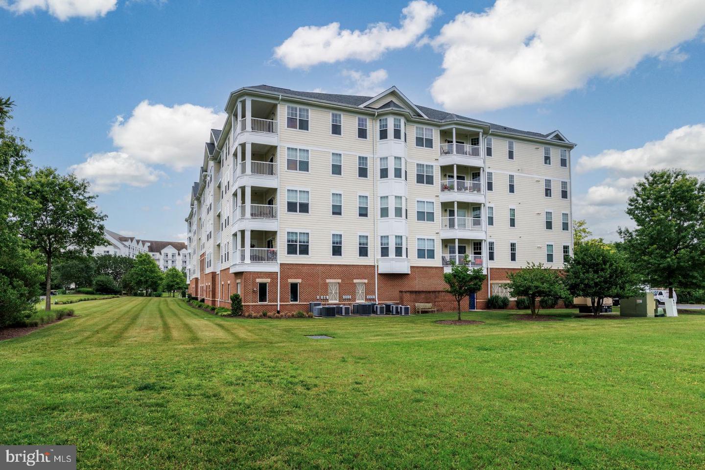 2700 Willow Oak Dr #411b