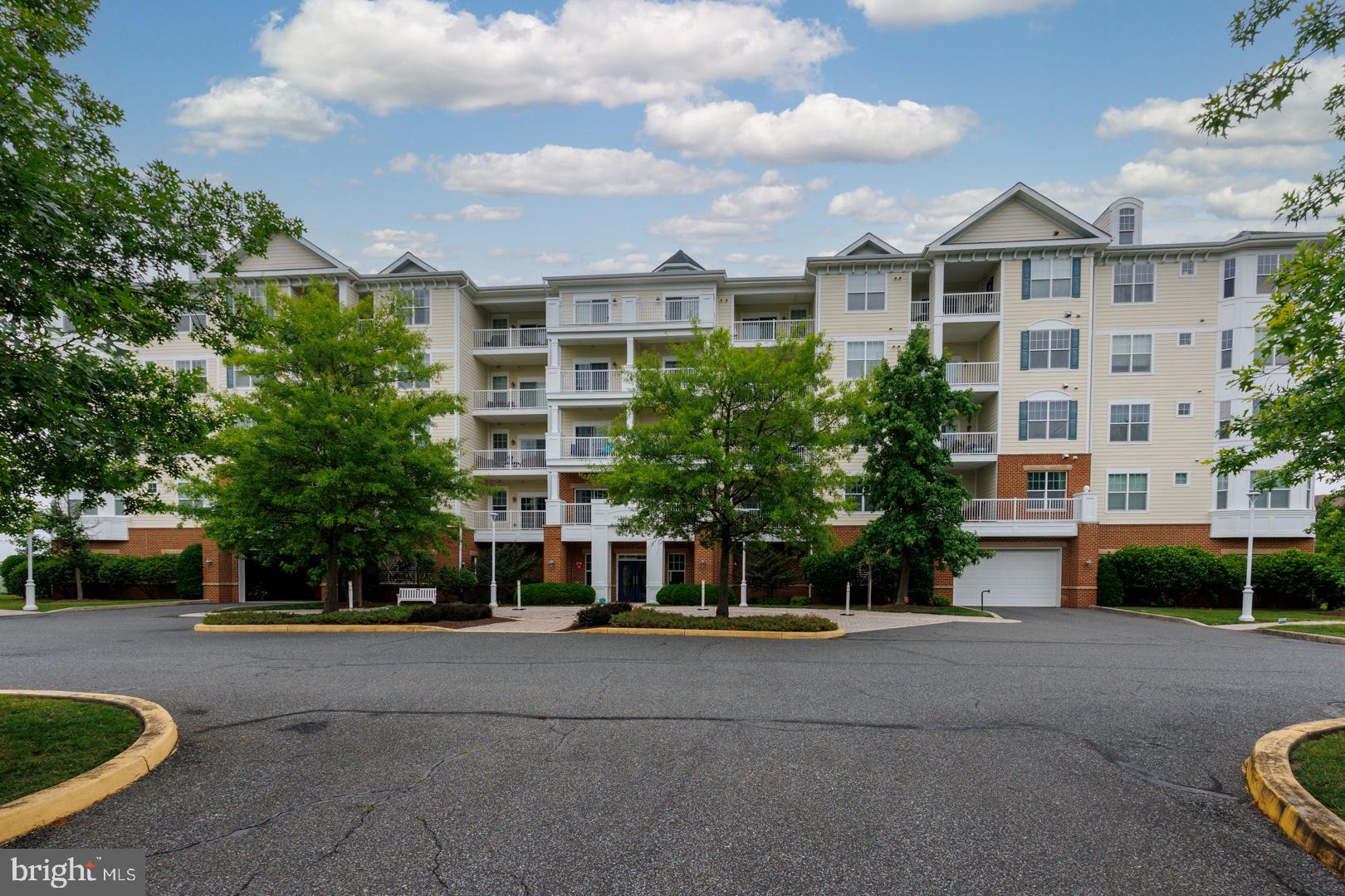 2700 Willow Oak Dr #411b