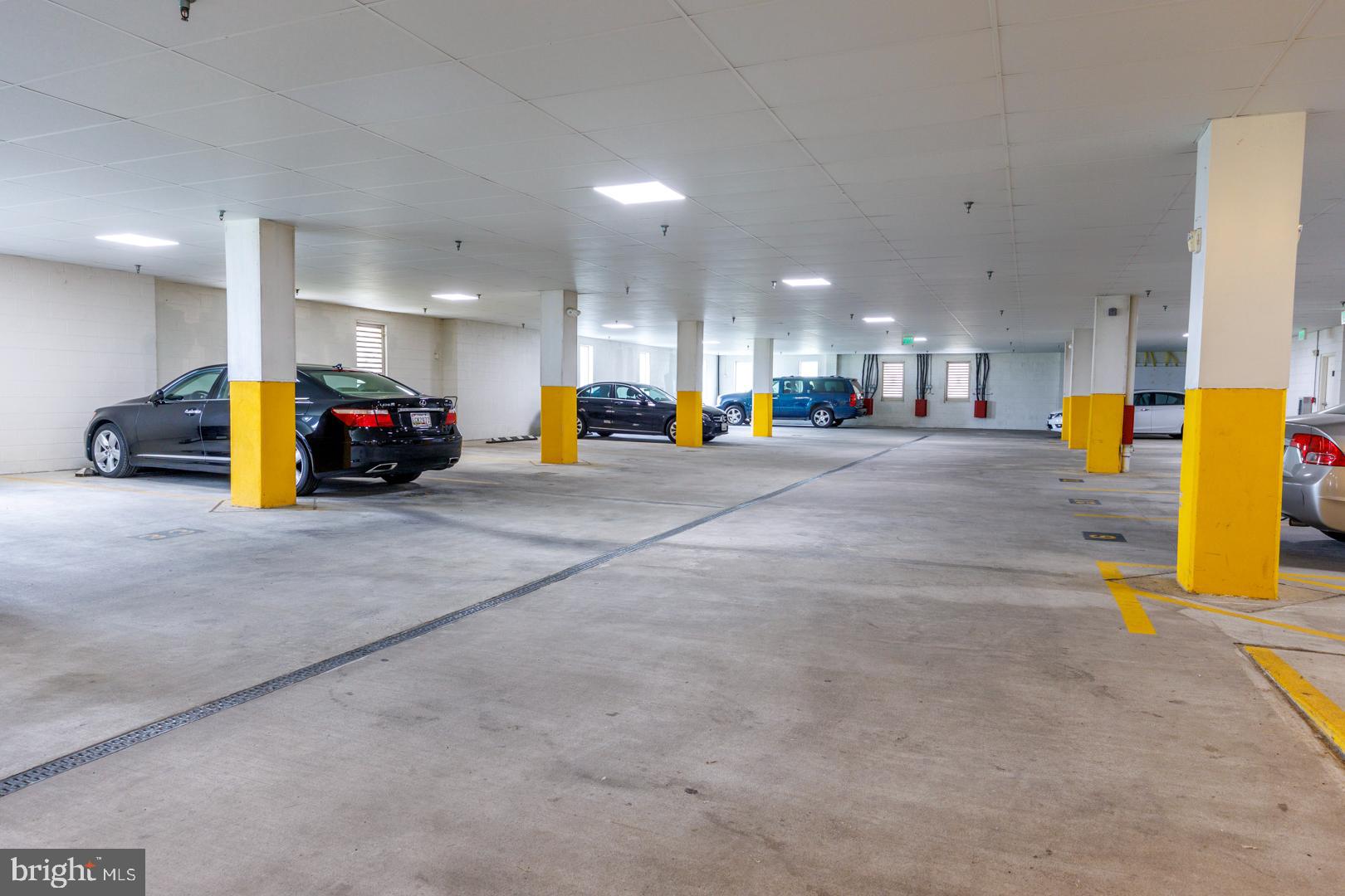 2700 Willow Oak Dr #411b