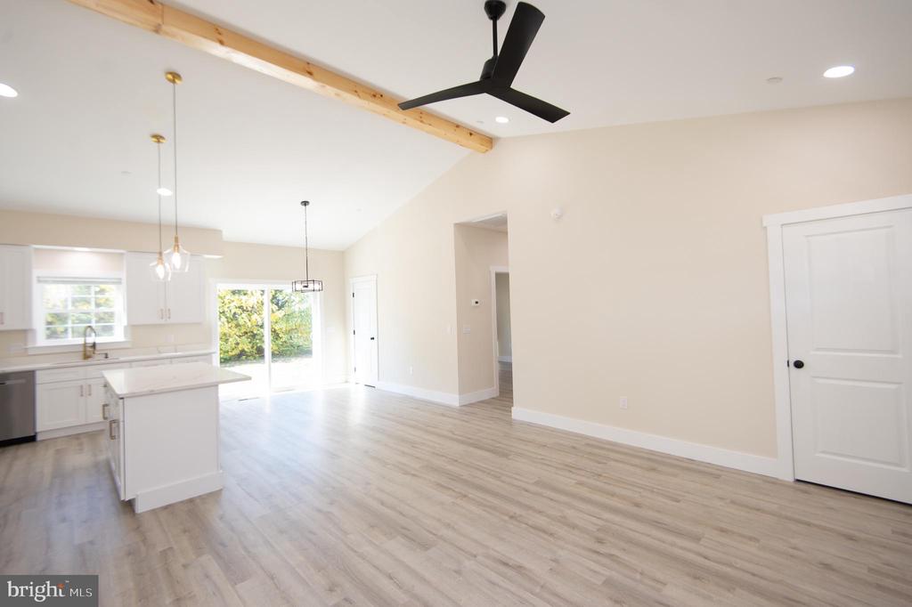 103 Linden Ave