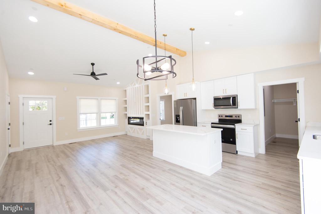 103 Linden Ave
