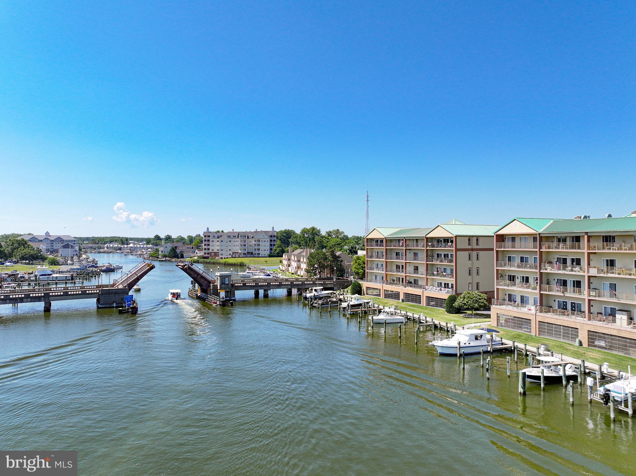 302 Academy St #301a