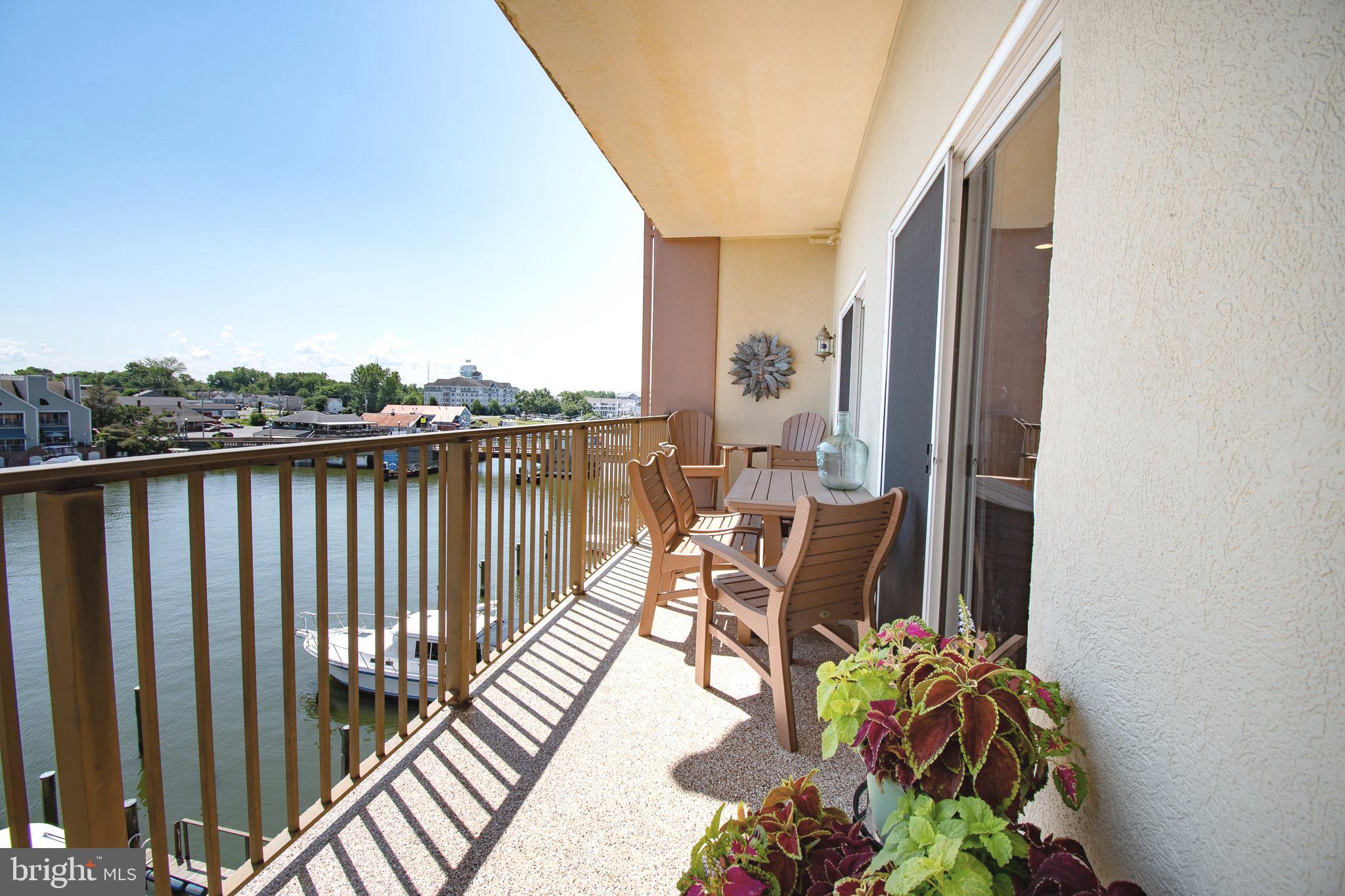 302 Academy St #301a